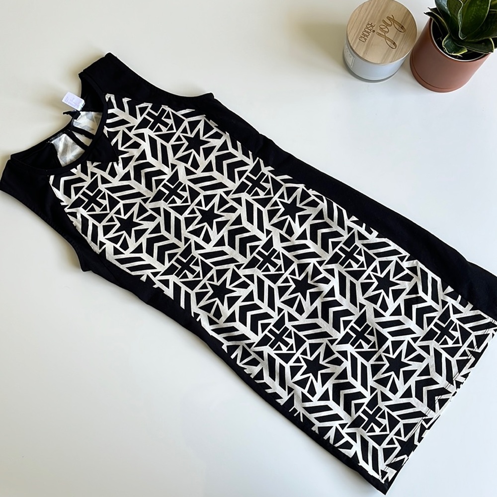 H&M Divided Bodycon Graphic Dress
